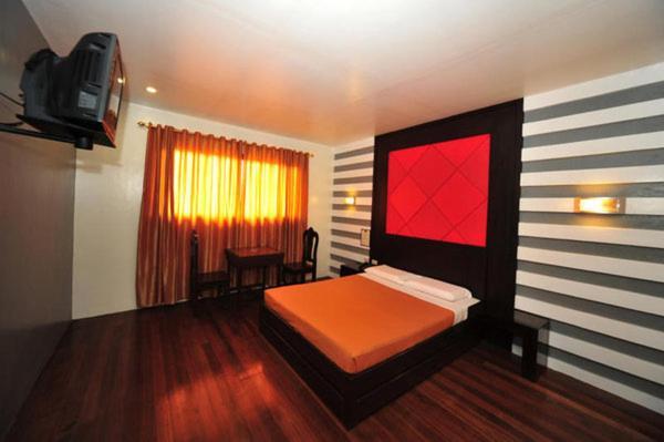 Hollywood Drive-In Hotel Baguio City Habitación foto